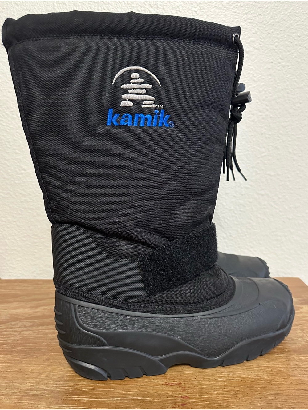 Kamik Women's Black Waterproof Insulated Winter Snow Boots Size 8